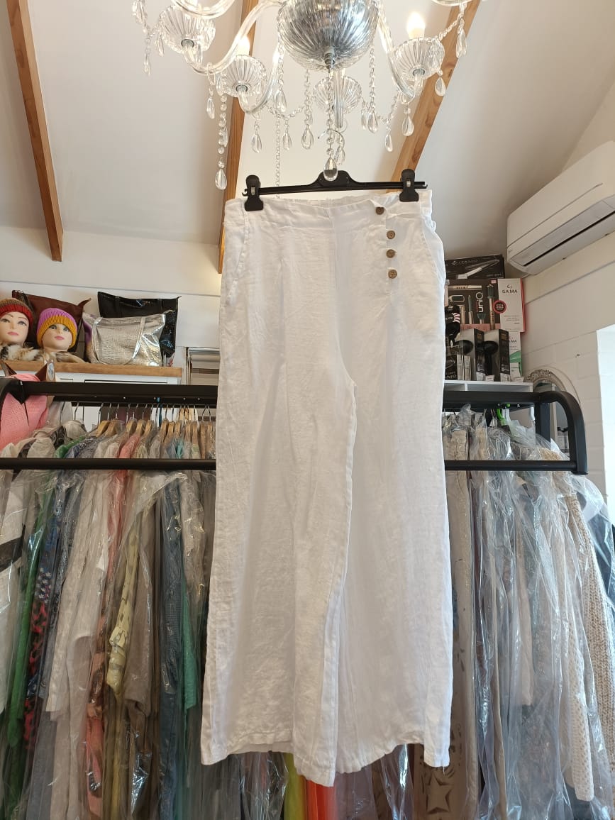 WhatsApp Image 2025-11-06 at 01.15.30 (3).jpeg